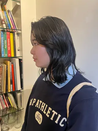 ミディアム 鈴木 三保のヘアスタイル