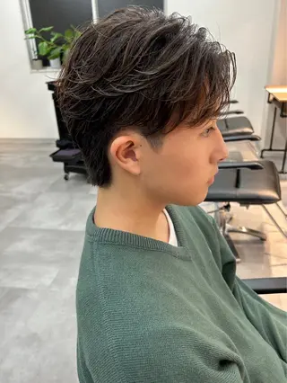 パーマ メンズ フェザーパーマ/韓国 /メンズカット保立のヘアスタイル