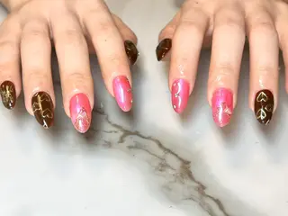 ロング ネイリスト シンのネイルデザイン