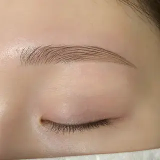 アイブロウ en 🌙 yuukiのマツエク・マツパデザイン