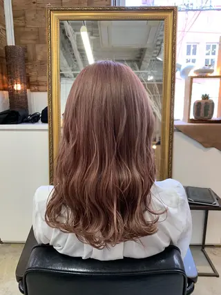 セミロング カラー LEB所属・下河 宗太のヘアスタイル