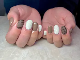 ネイル elu船橋店 KAORIのネイルデザイン