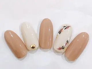 ネイル pourtoi立川 miharuのネイルデザイン
