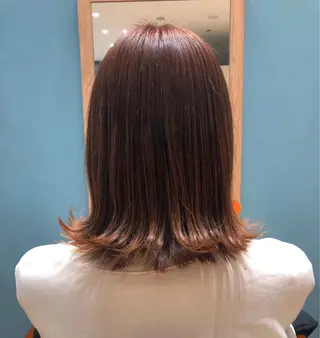 ミディアム Yui ユイのヘアスタイル