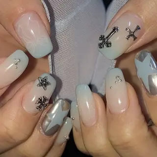 ネイル kana/モード ・グランジ⛓🎼のネイルデザイン