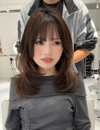 セミロング シールエク/レイヤー カットHIROのヘアスタイル