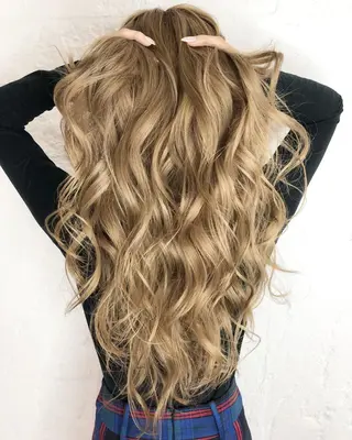 ロング カラー レイヤーカット BLend 渋谷のヘアスタイル