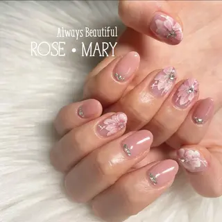 ネイル ROSE・ MARY 鈴木のネイルデザイン