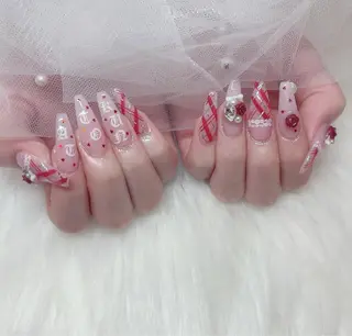 ネイル LilyLala Nailsalonのネイルデザイン
