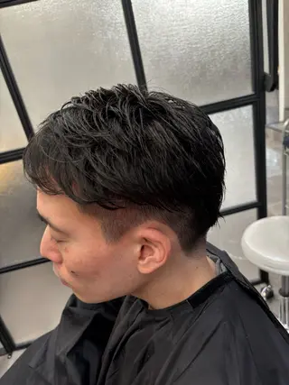 ショート Li L'西宮所属・メンズ専門 リョウのヘアスタイル