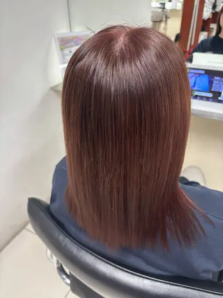 ミディアム カラー カット、カラーモデル 募集中のヘアスタイル