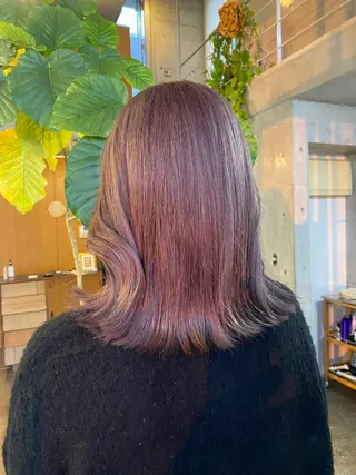 ミディアム カラー パーマ ヘアアレンジ メンズ キッズ ネイル マツエク・マツパ モリモト サナのヘアスタイル