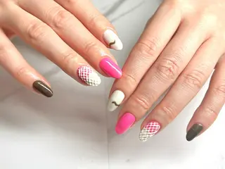 ショート ネイリスト シンのネイルデザイン