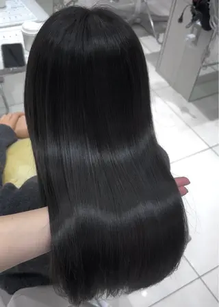 セミロング カラー 透明感カラー / レイヤー/ mamiのヘアスタイル