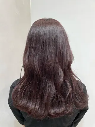 セミロング FILMS 綾菜のヘアスタイル