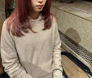 ミディアム カラー SOU所属・ふるかわ れなのヘアスタイル