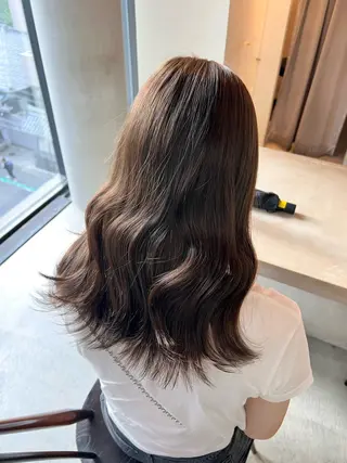 セミロング オオバヤシ マホのヘアスタイル