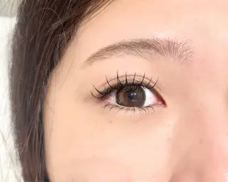 マツエク・マツパ Lowen 野原の眉毛・アイブロウイメージ