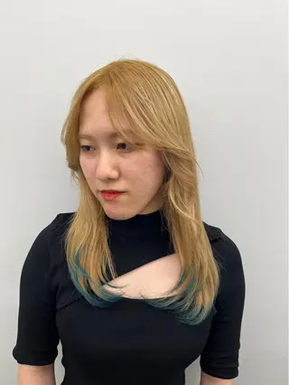 セミロング ROCCO3rd / りんなのヘアスタイル