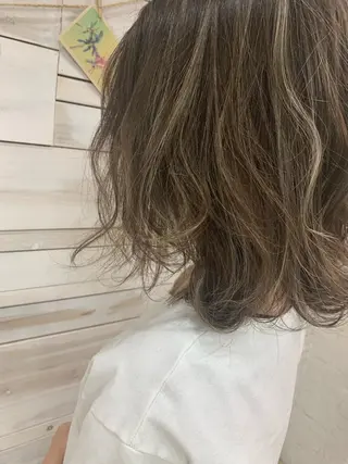ショート カラー ハッシュカット/ボブ /レイヤー/彩奈のヘアスタイル