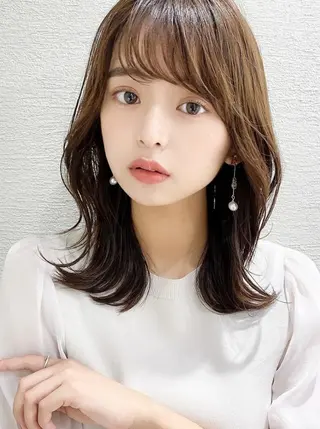 ミディアム カラー 顔まわり似合わせ 久保田せなのヘアスタイル