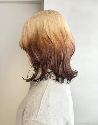 ミディアム カラー Qin share salon 原宿店所属・🫧艶ハイトーン 特化🫧ライヤのヘアスタイル
