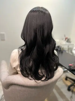 カラー Carrefour OHANAのヘアスタイル