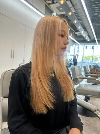 ロング カラー W-TOKYO所属・*:｡. sayaka･*:.のヘアスタイル