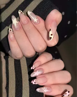 ネイル T. Leeのネイルデザイン