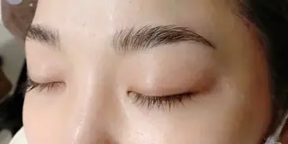 アイブロウ Q-LEA  まつエク まつ毛パーマ 四条大宮所属・Q-LEA 四条大宮 クリアのマツエク・マツパデザイン
