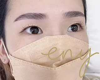 アイブロウ まつ毛と眉毛専門店 enyのマツエク・マツパデザイン
