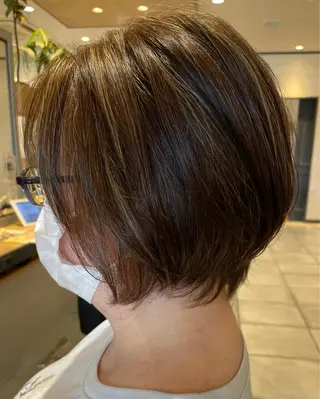 ショート カラー 渡部雄大 ショート／縮毛矯正のヘアスタイル