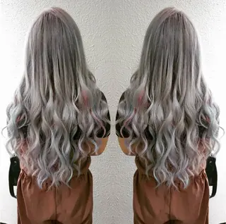 ロング カラー れん/ハイトーン /エクステ/韓国風のヘアスタイル