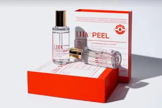 『垢抜け眉』 reno୨ৎʺのマツエク・マツパデザイン