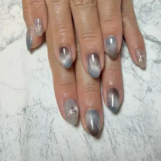 ネイル M’s + エムズプラスのネイルデザイン