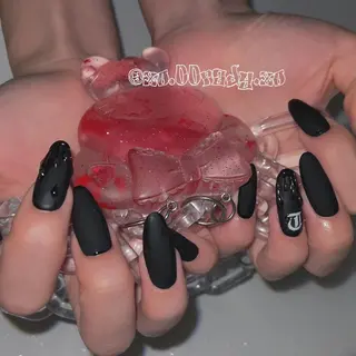 セミロング ネイル ⛓Miyu ⛓のネイルデザイン