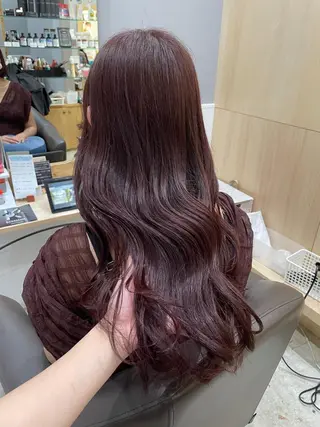 ロング カラー miloc那覇 MIKUのヘアスタイル