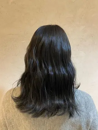 カラー 竹添 有梨沙のヘアスタイル