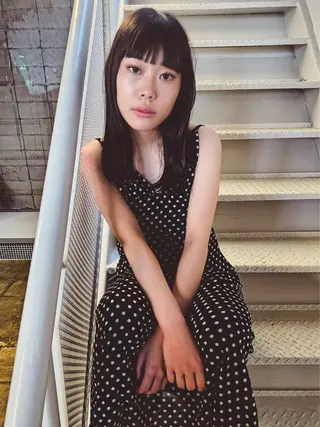 ロング カラー 日向 琴美のヘアスタイル