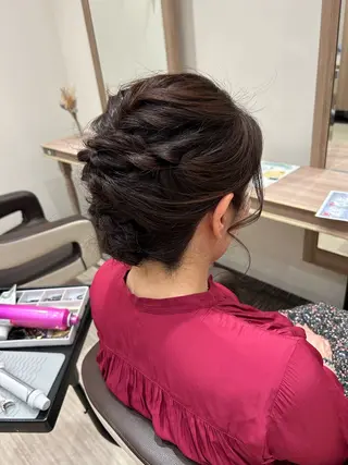 ヘアアレンジ 🍓おかだ ゆい🍓のヘアスタイル
