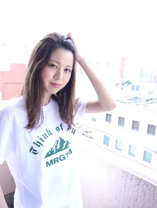 ロング カラー Maison de  Day&Night所属・統括ディレクター kuriのヘアスタイル