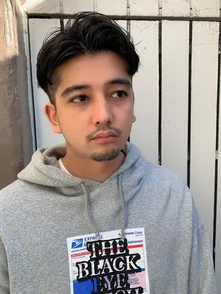 メンズ 深沢 秀のヘアスタイル