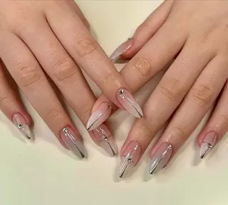 ネイル あん みのネイルデザイン