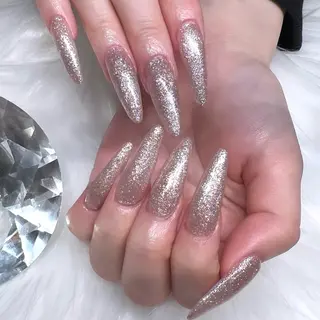 ネイル Kobayashi Komugiのネイルデザイン