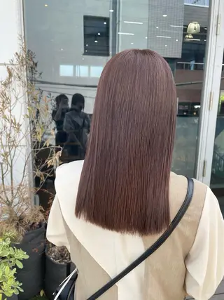 ミディアム 顔まわりレイヤー🎀 くぼやま　みおのヘアスタイル