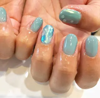 ネイル nuk.所属・坂本 萌のネイルデザイン