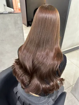 ロング カラー 🇰🇷韓国風ハイ トーンKANA🖤のヘアスタイル