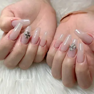 ネイル UnFLAIR 麻布十番店🧸NAOのネイルデザイン