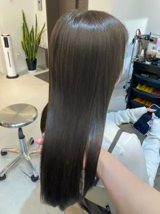 ロング ✨色持ちの良い艶 カラー✨蟹江真世のヘアスタイル