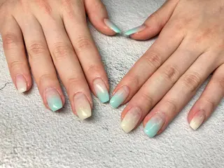 ネイル Queennail 北堀江AYAのネイルデザイン